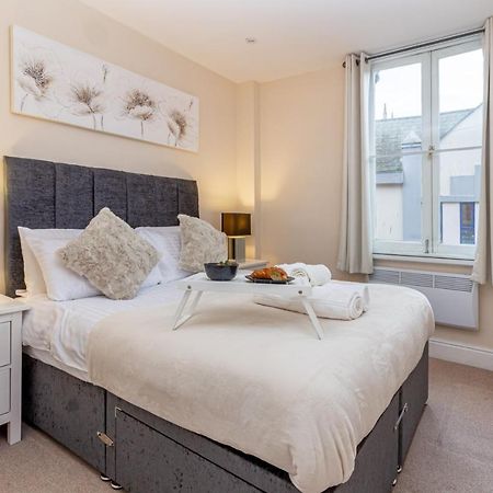 Guest Homes - Trinity Flat Worcester Ngoại thất bức ảnh