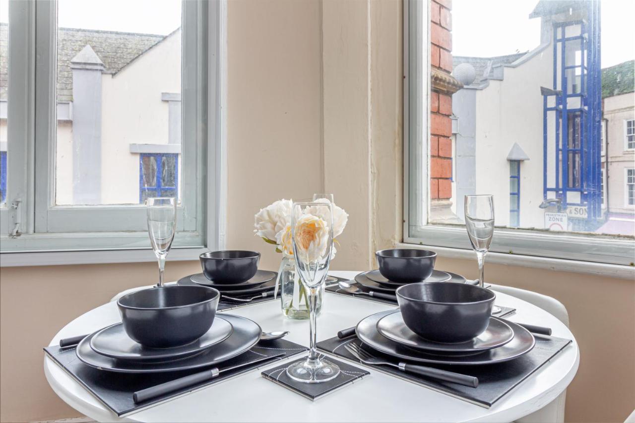 Guest Homes - Trinity Flat Worcester Ngoại thất bức ảnh